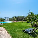 Villa Can Maestro By Interhome