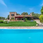 Villa Can Maestro By Interhome